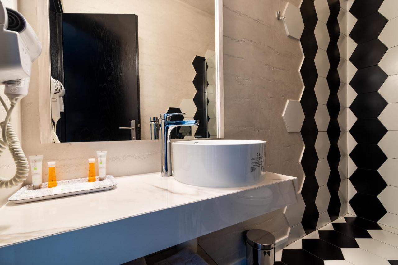 Hotel Bulevard Râmnicu Vâlcea 외부 사진