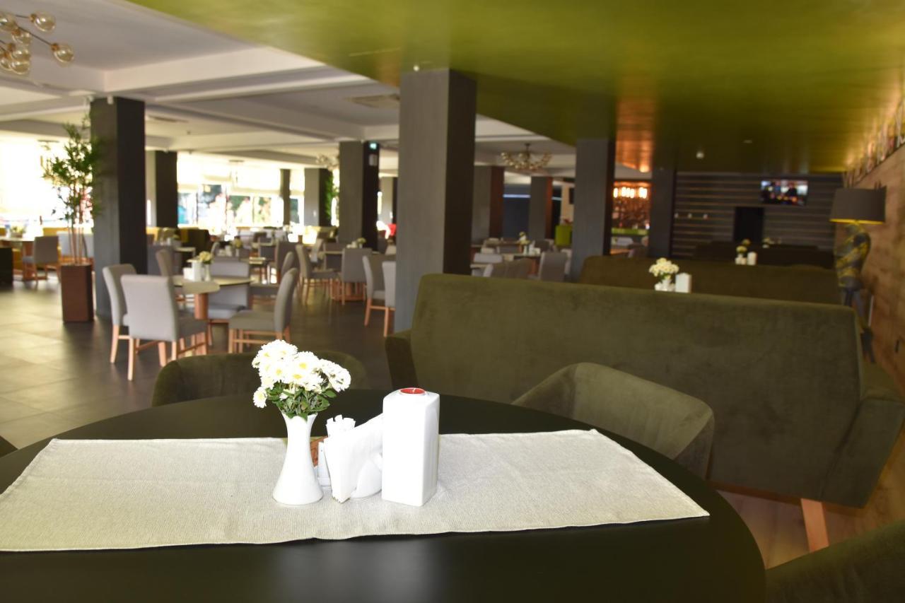 Hotel Bulevard Râmnicu Vâlcea 외부 사진